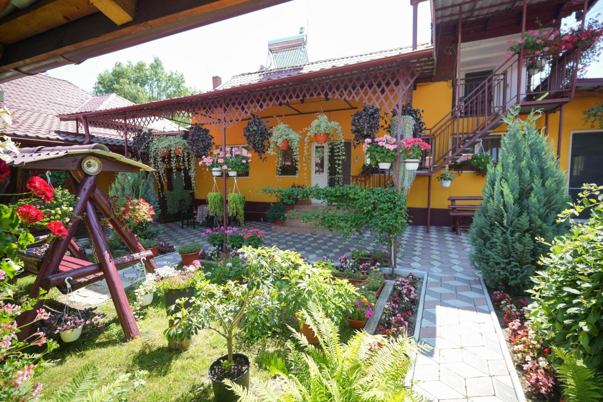 Privatunterkunft Casa Ion *